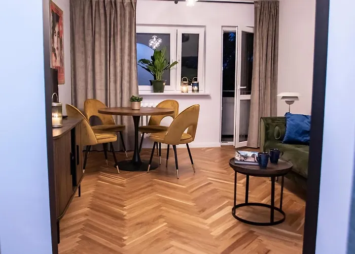Apartament Przy Metrze Wierzbno Z Nuta Vintage